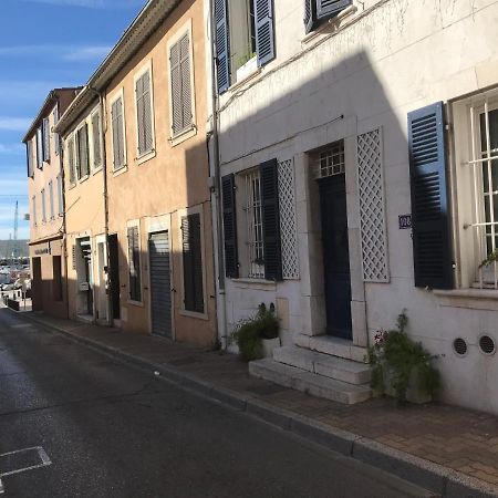 Studios Du Marin sur Port de La Ciotat Extérieur photo